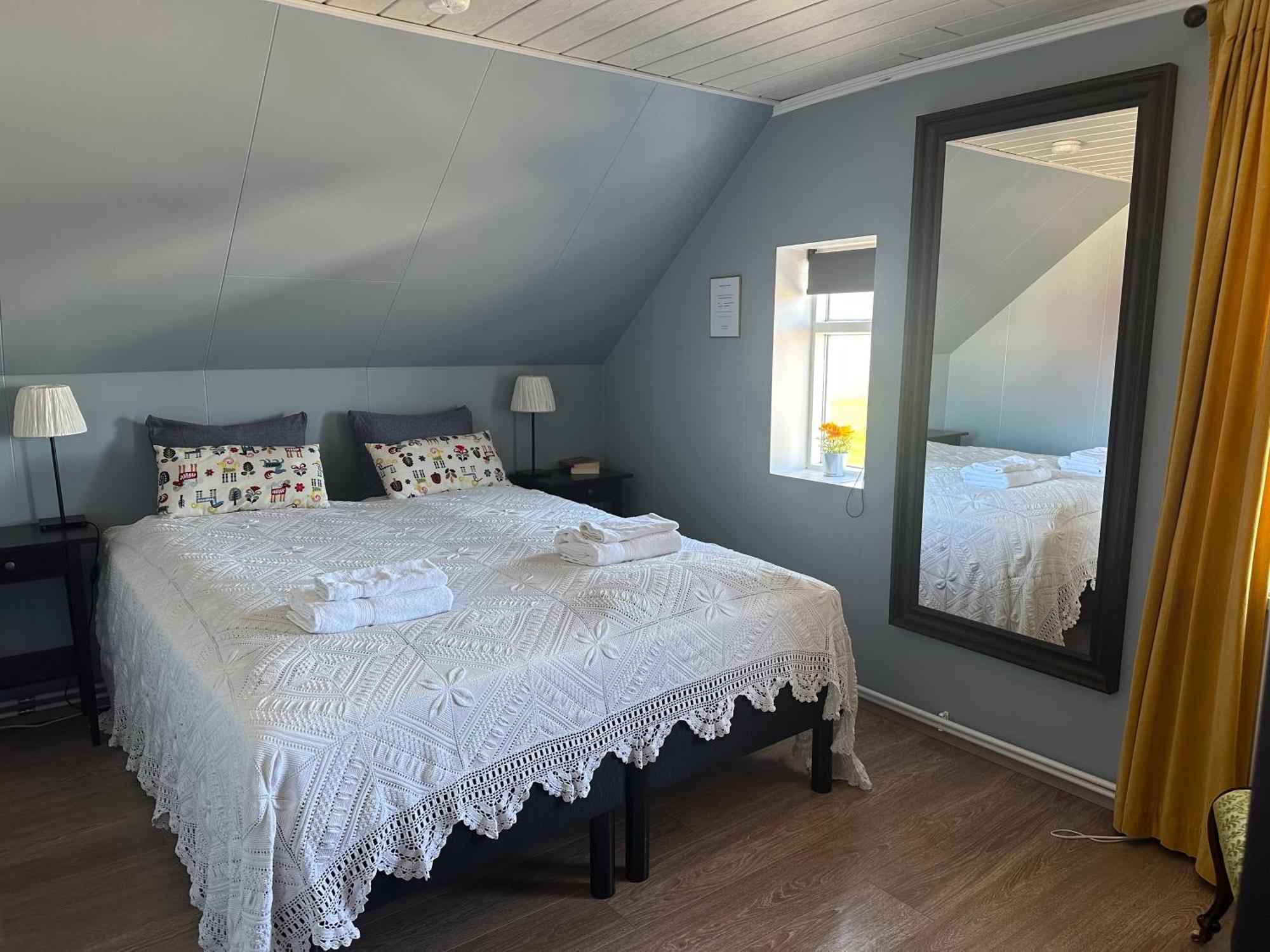 Helluland Guesthouse Saudarkrokur Екстер'єр фото