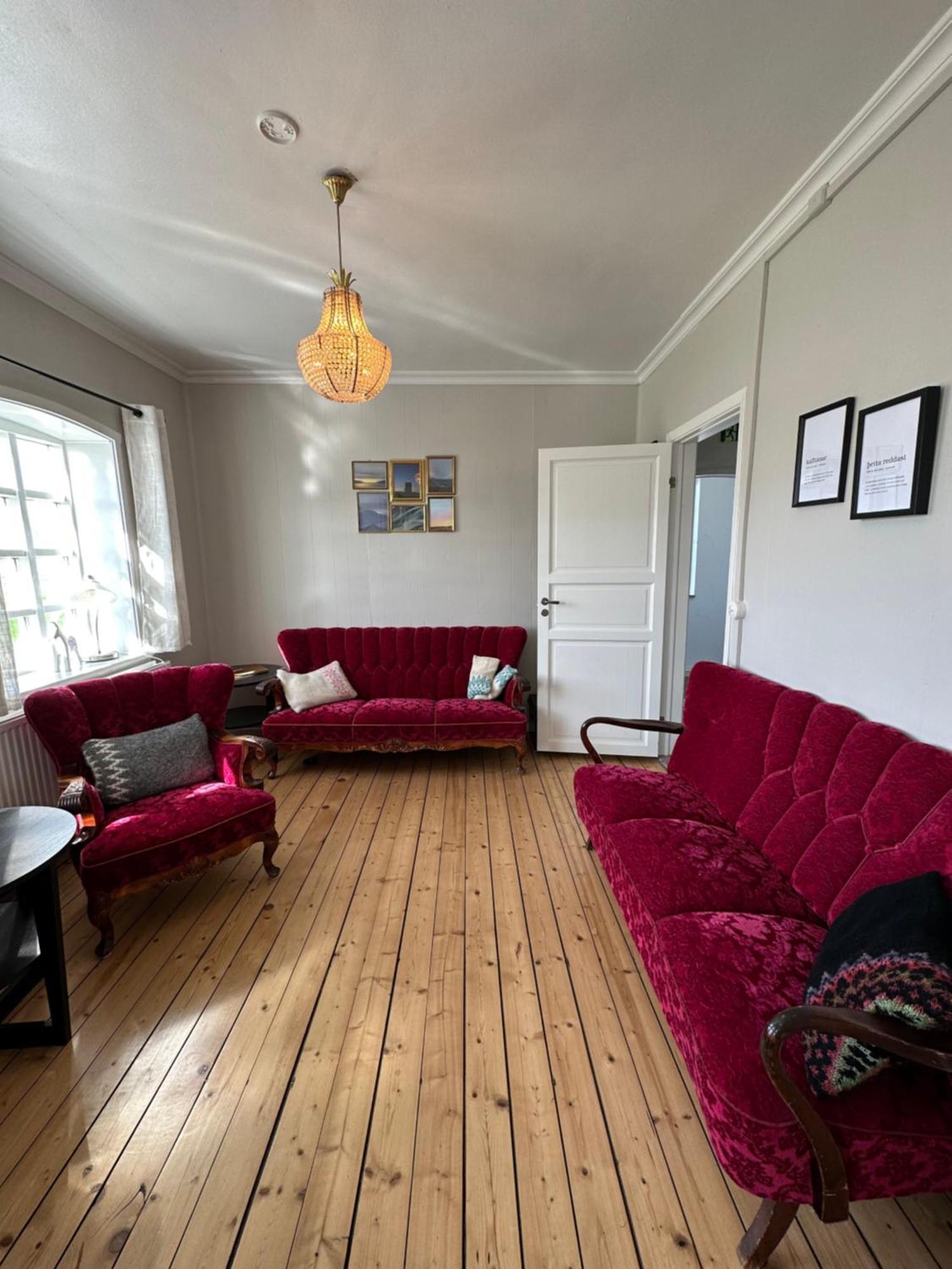 Helluland Guesthouse Saudarkrokur Екстер'єр фото